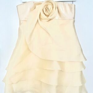 Marchesa rose silk & wool strapless A-line mini dress - Size 6 - Cream